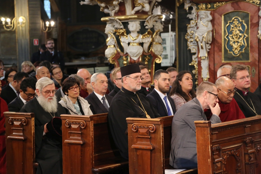 dalajlama-kosciol-pokoju-w-swidnicy-polska-wroclaw-apel-o-pokoj-interfaith-dialogue-dialog-miedzyreligijny-judaizm-rabin-zydzi-islam-imam-biskup-04